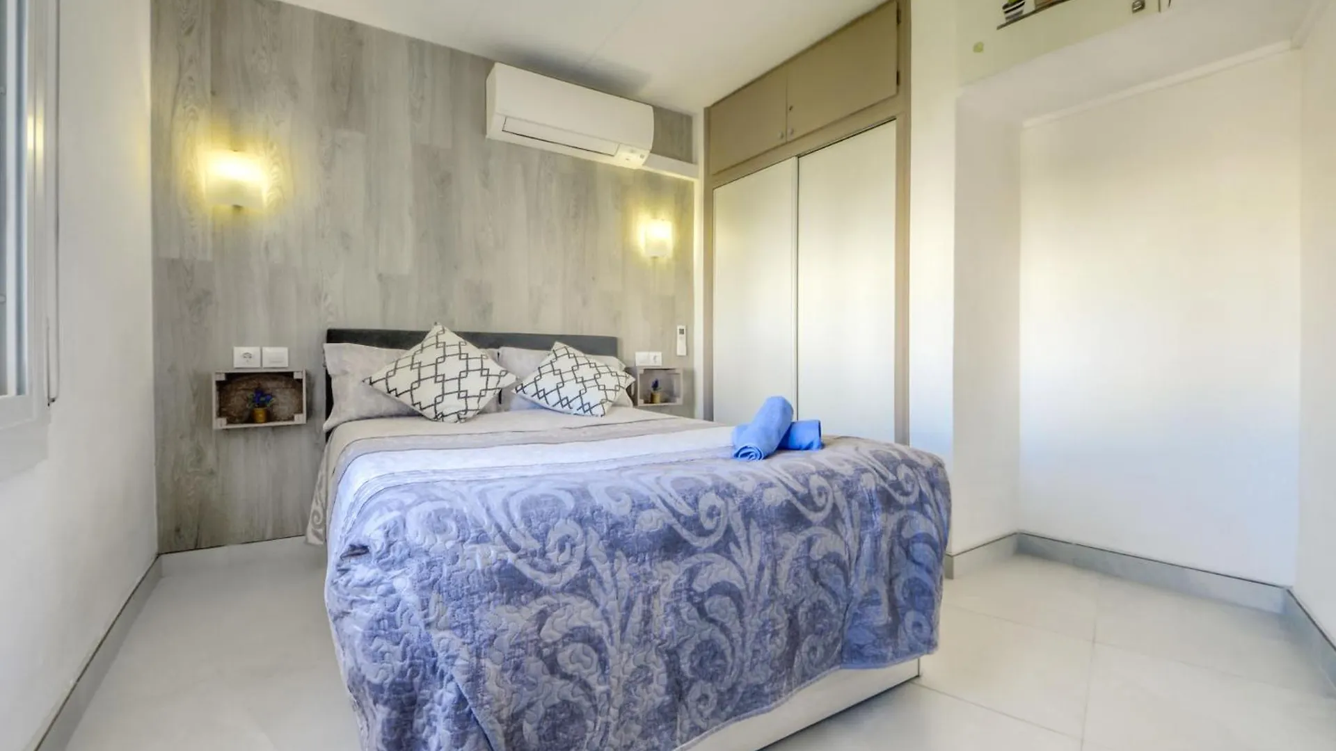 Apartment Las Palmeras By Interhome Roses 0*,  Spain